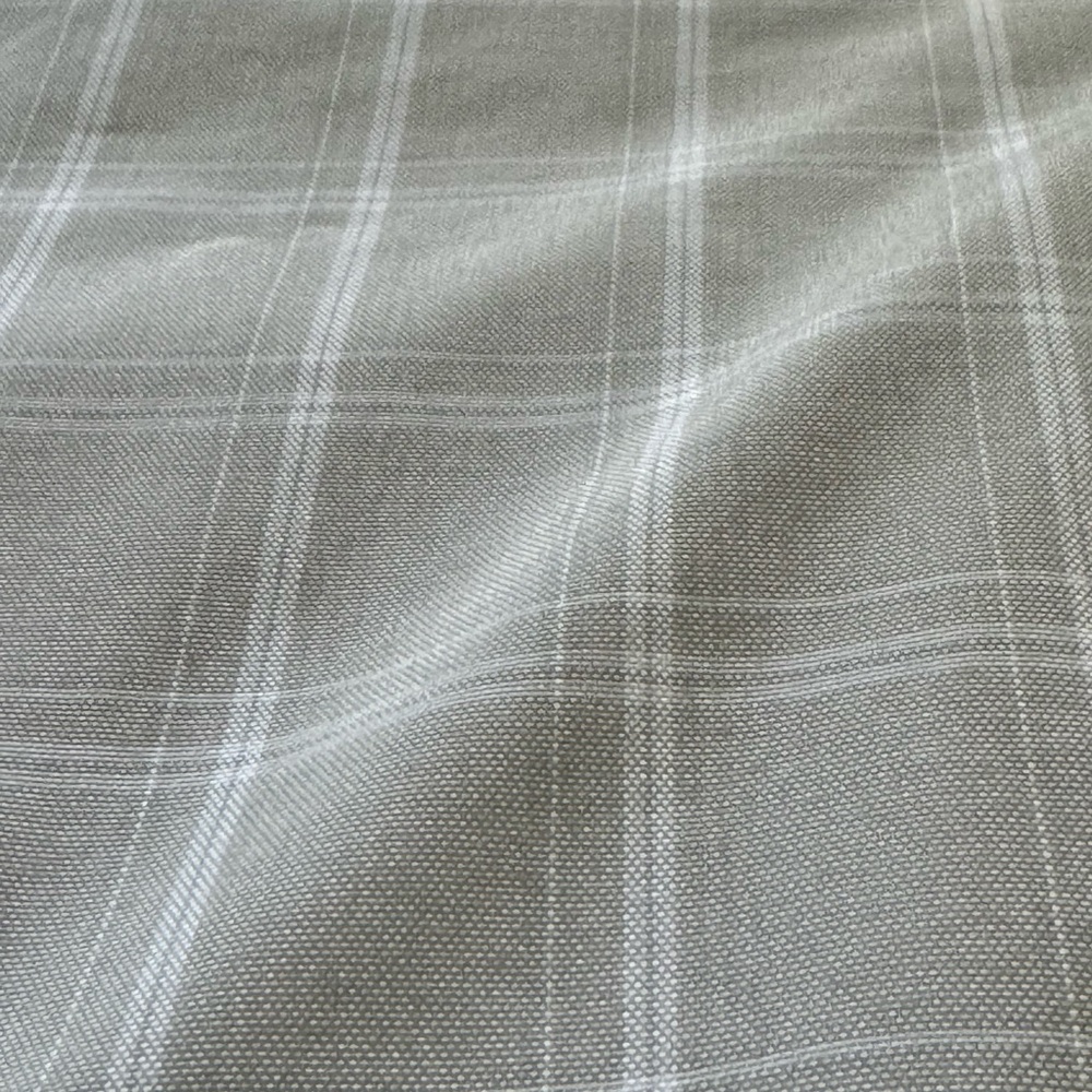 PGA Tour‎ Performance Golf Shorts. Gray Plaid 4 Pockets Belt loops. Men’s 32. - Picture 3 of 4